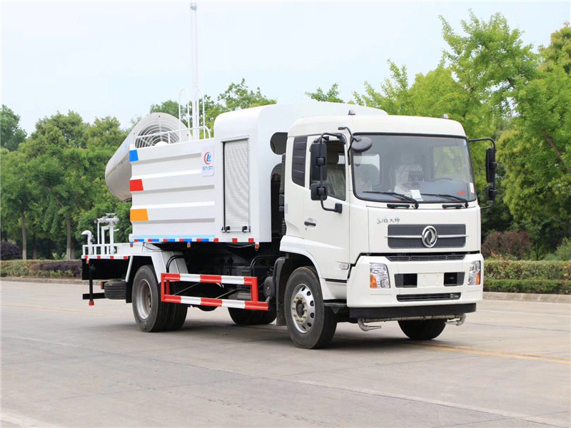 東風天錦多功能抑塵車