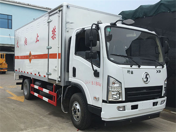 陜汽爆破器材運輸車