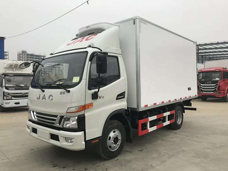 江淮駿鈴冷藏車-廂長4.2米