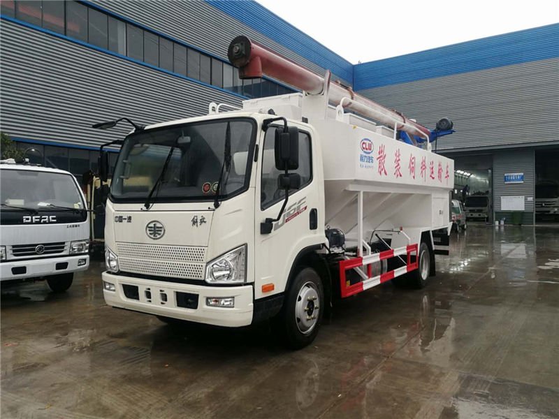 國(guó)六解放J6F散裝飼料運(yùn)輸車