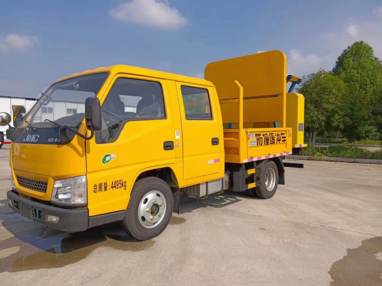 藍牌江鈴70K防撞緩沖車產品推薦