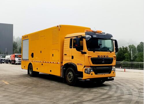 程力重汽救險(xiǎn)車